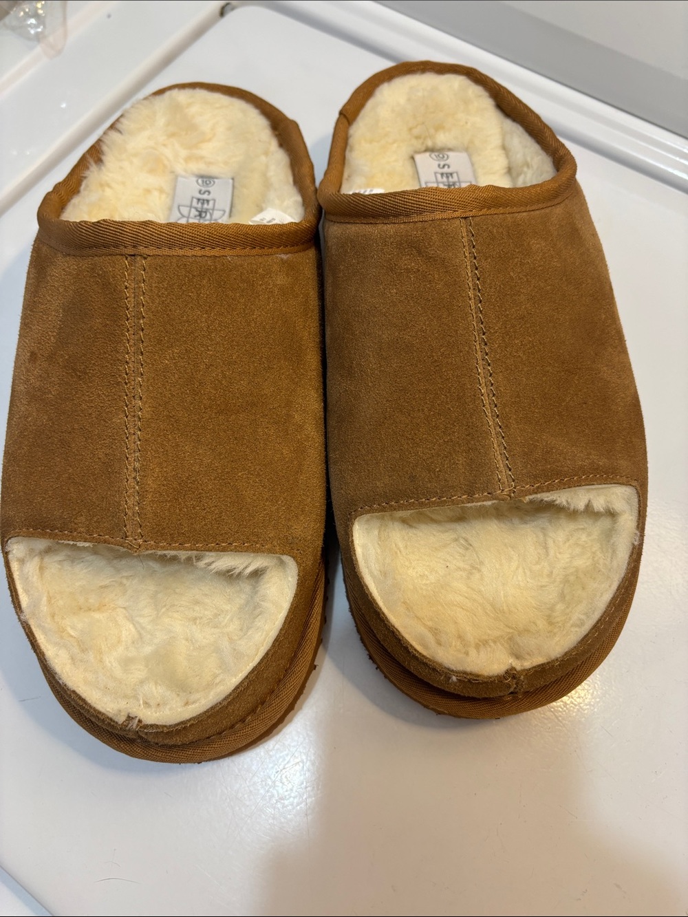 Serra brand Slippers Size 10